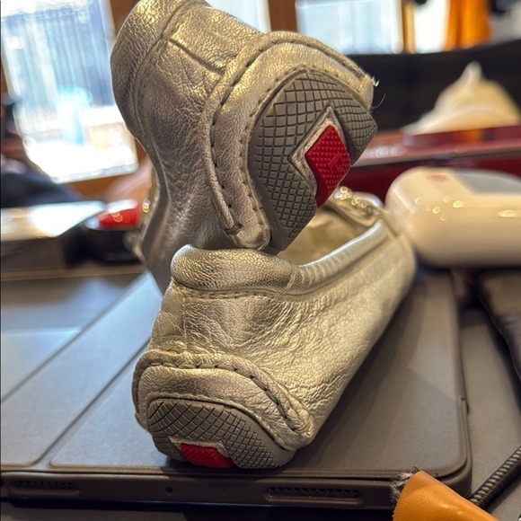 Prada Silver Chain Detail Loafers - Picture 7 of 8